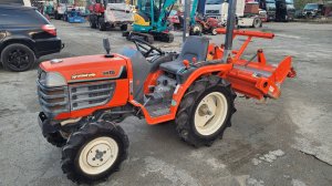 Японский трактор Kubota GB 15 (Granbia-boy) во Владивостоке. тел 8-914-792-77-71