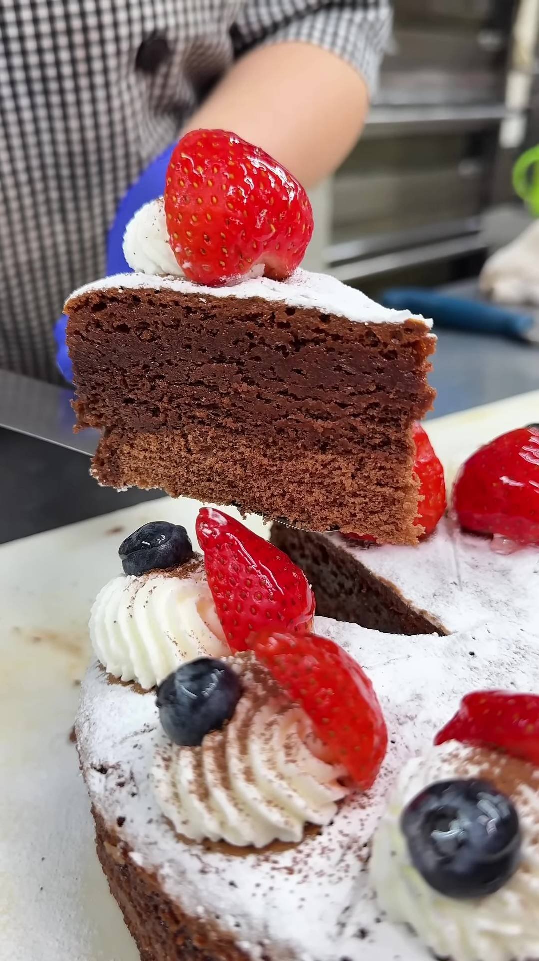 Густой растопленный шоколад Гато