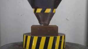 HYDRAULIC PRESS VS TANK ARMOR US AND RUSSIA