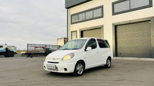 Toyota Funcargo, 2001 год