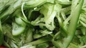 Салат с языком и грибами