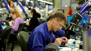 Минимальный размер оплаты труда в России с Нового года составит 27 тысяч рублей