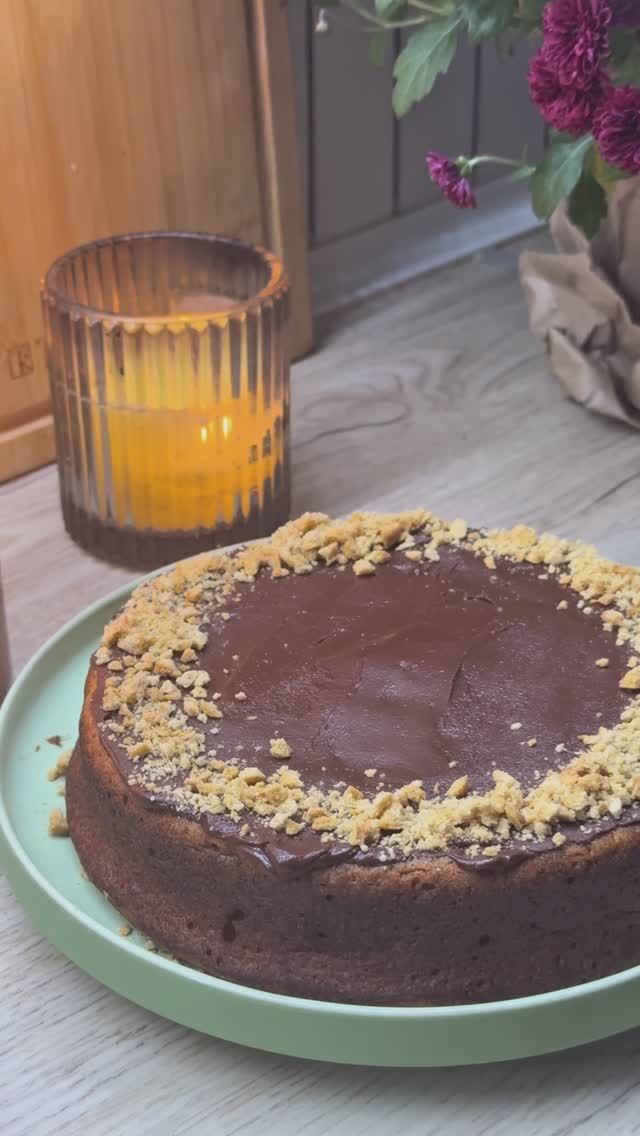 Осенний воздушный тыквенный кекс. Удачный рецепт подходит для кексов. Сохраняйте!