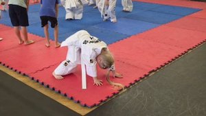 Алисия...5лет...первые соревнования..Тэхвандо..первая медаль!!! октябрь 2025..