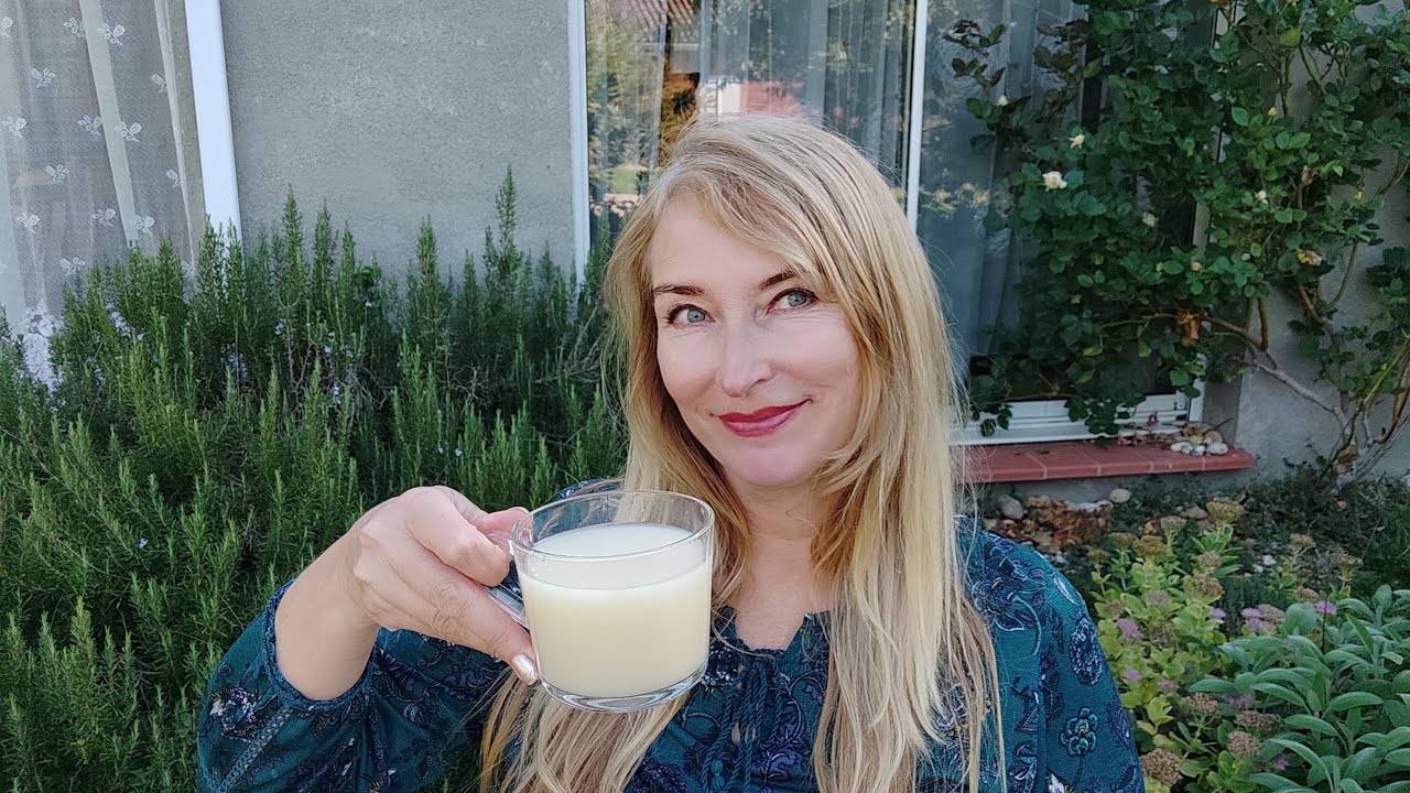 Кто не работает_ Тот ест;-)) Заходите, поболтаем.