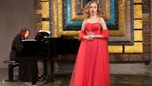 Мария Селеверстова исполняет арию Лакме. Фортепиано — Карина Погосбекова