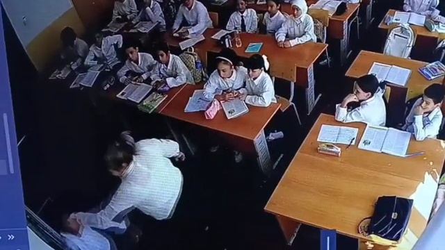 🤐 "Заткнись, На Русском Будешь Говорить На Своей Родине!"