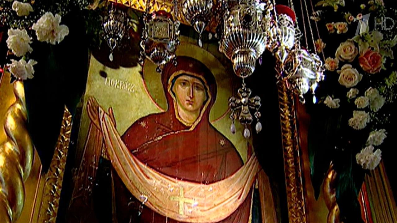 Православные отмечают праздник Покрова Пресвятой Богородицы
