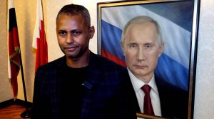 Джафер Хусейн - Торжественный прием в честь дня рождения Владимира Путина в посольстве Бахрейна