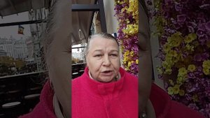 Ломом ,киркой и лопатой в 9 утра УК "Измайлово" ломает двери