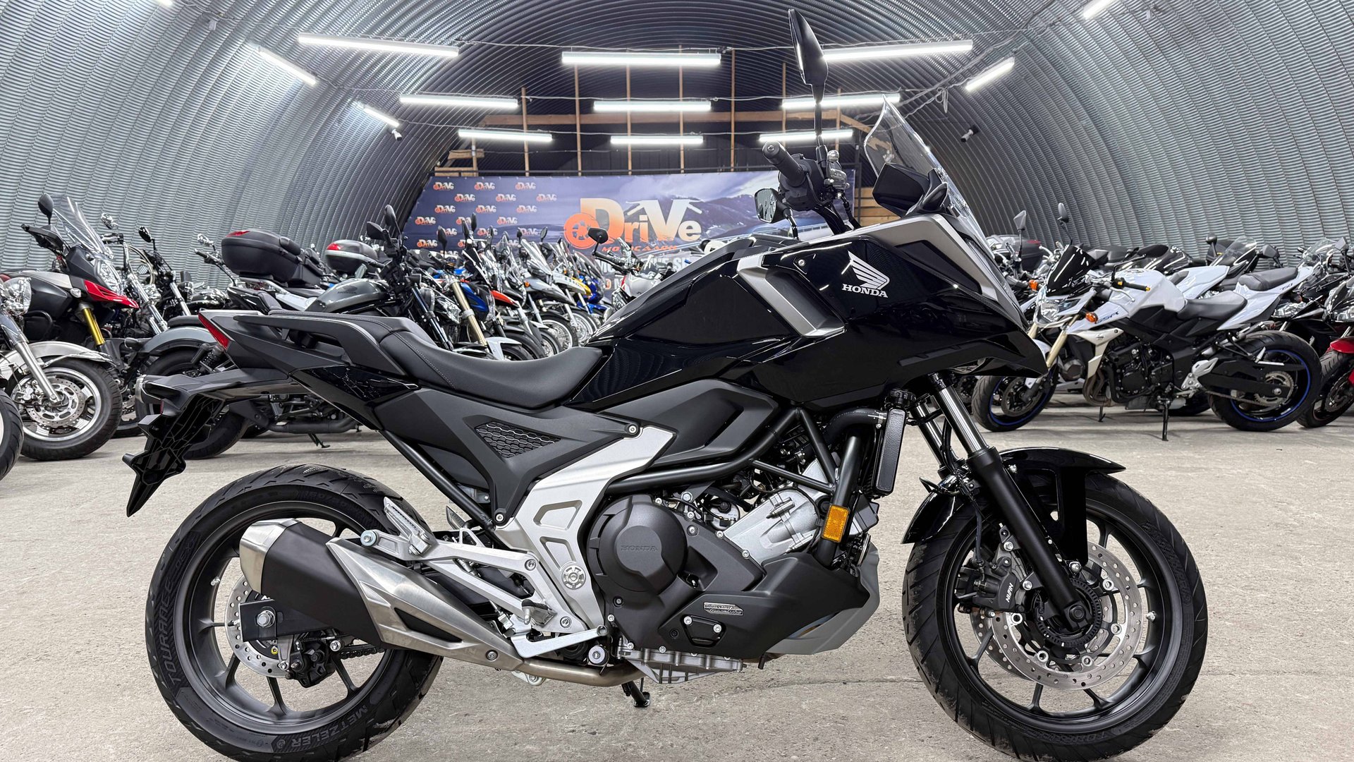 Обзор Honda NC 750 XD |В НАЛИЧИИ| смотреть онлайн