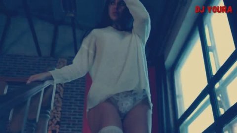 Юлия Кова Бип Бип твой сигналит джип cover #девушки #красивыедевушки Танцевальные новинки музыки