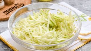 Пирог с кабачком и творогом