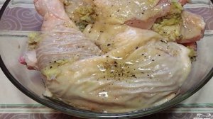 Курица в томатном соусе в духовке