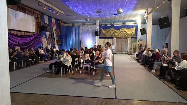 МсА показ Есенинские мотивы принты смотреть онлайн