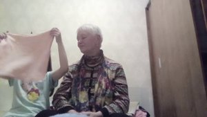 учу бабушку сниматся