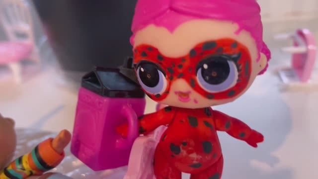 Леди Баг Маринетт ЛОЛ и Андриан Супер Кот вместе во время карантина оказались!