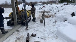 Как забивают Железобетонные сваи