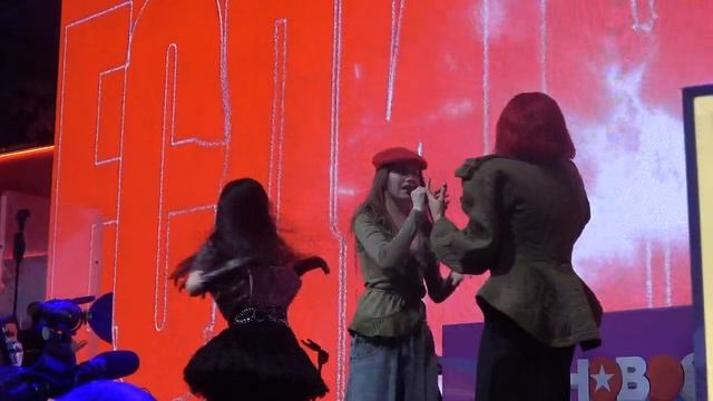 Минаева Feat Iowa(Новое Радио Движ Новый Сезон,Депо Три Вокзала,10.10.2025) смотреть онлайн