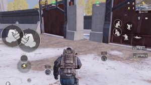 ПОДНИМАЮ ВЕЩИ В МЕТРО РОЯЛЬ / METRO ROYAL/PUBG MOBILE