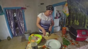Жизнь в деревне. Жаренное мясо. Потушенное в томатном соусе.
