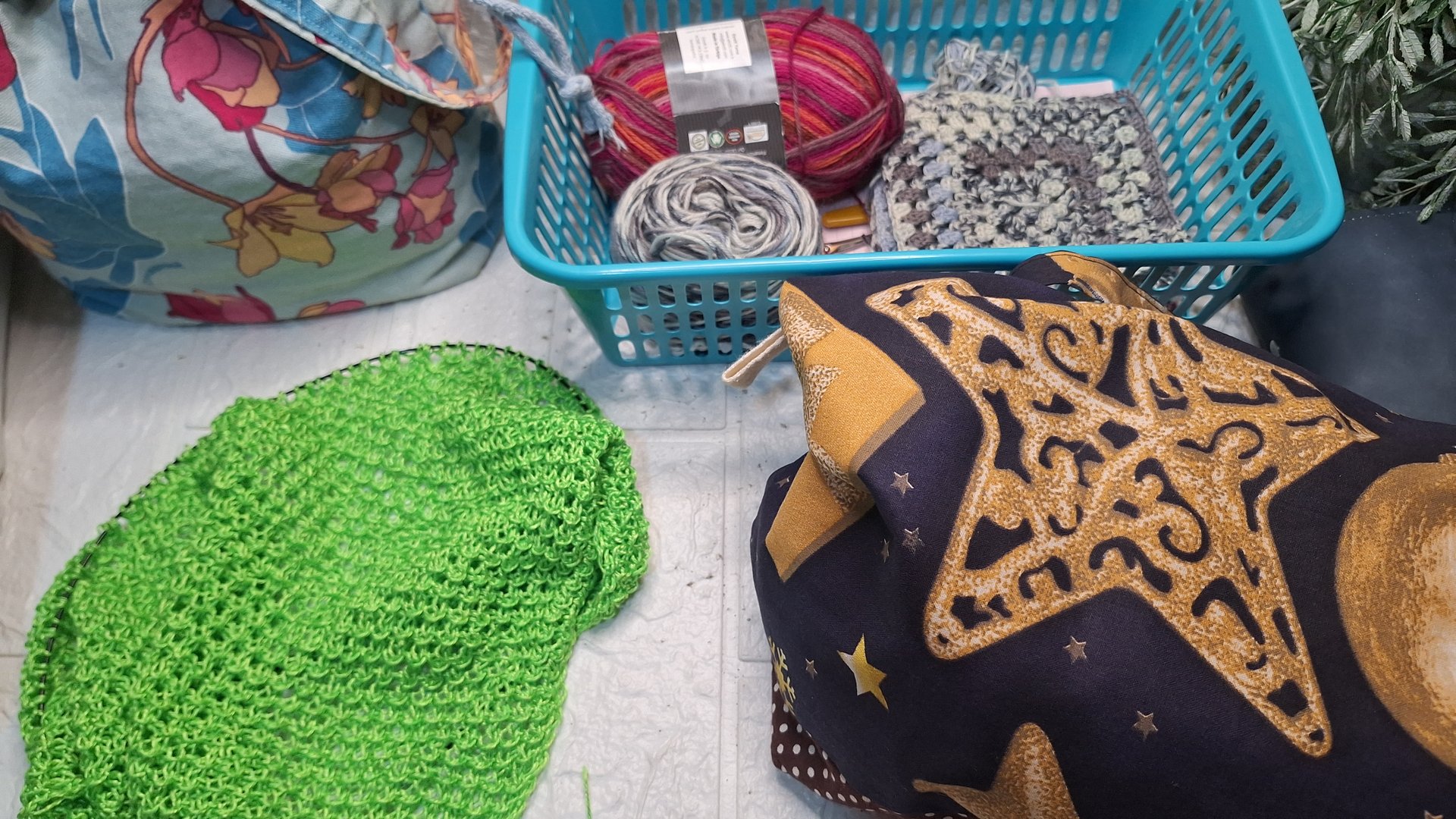 Вязовлог 39'25 Продвижения процессов// Подарок от Ирины// Заказ// Новый крючок смотреть онлайн