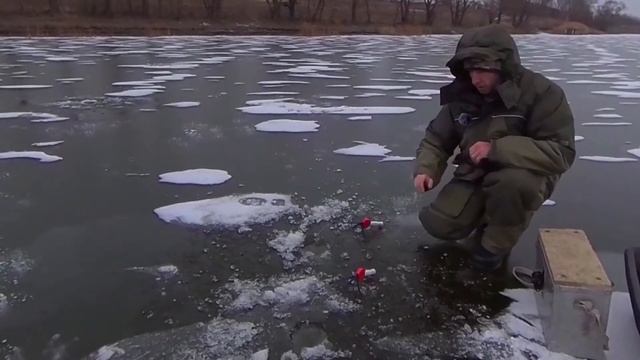 Ловля карася зимой смотреть онлайн