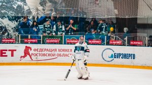 Боец СВО и добровольцы Гумкорпуса поддержали хоккеистов «Югры» на матче в Ростове-на-Дону