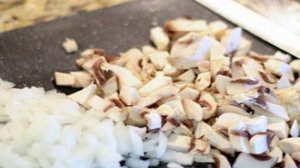 Салат с языком и огурцами