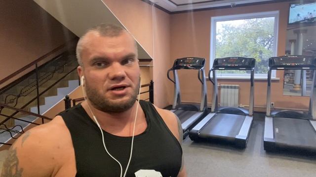 подготовка к соревнованиям по бодибилдингу,цикл масса набор день 12