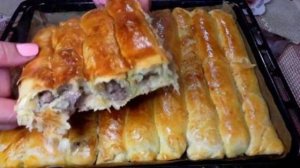 МЯСНОЙ ПИРОГ ИЗ СЛОЕНОГО ТЕСТА. Сочная начинка и хрустящая корочка!