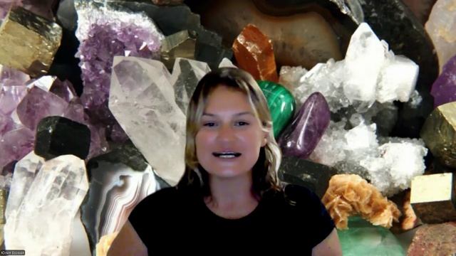 Сказка в пижаме. Читает Юлия Бзовая. 13.10.25 смотреть онлайн