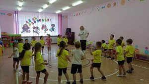 "ЧАЙКА". Средняя группа. День здоровья.