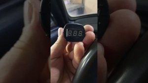 Цифровой автомобильный вольтметр