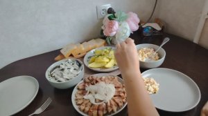 Пришли быстренько и за обед, готовить