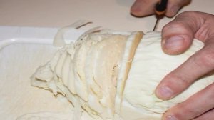 Пирог с капустой и рыбной консервой