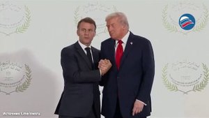 Трамп продемонстрировал власть над Макроном на саммите в Египте