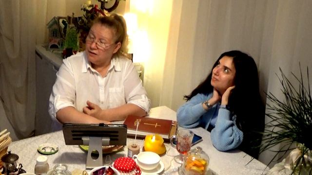 Сами виноваты. Нет желания! Довольствуются малым, не ищут Истину. Не прозревают. Нет движения.