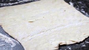 Палочки из слоеного теста