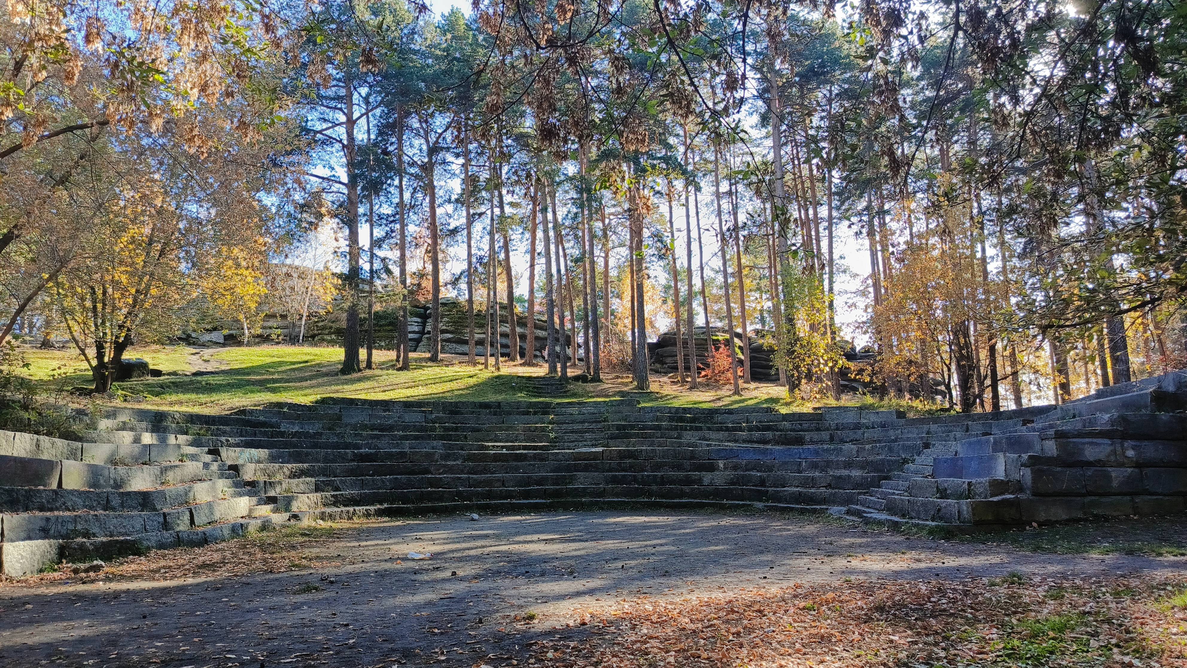 Каменные палатки (лесопарк) 0ктябрь 2025