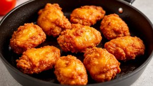 Как вкусно приготовить курицу на сковороде. Пошаговый видеорецепт с озвучкой