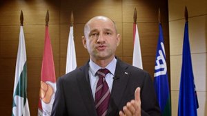 Поздравление от полномочного представителя Президента России в Уральском федеральном округе