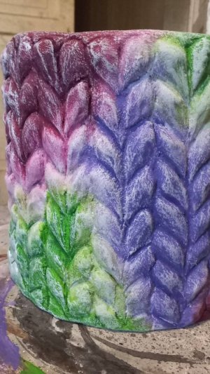 Вязанное кашпо! #творчество #цемент #искусство #кашпо #diy #поделкидлясада #art #painting