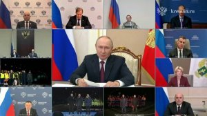 Владимир Путин проводит совещание с членами Правительства, Кремль, 15 октября 2025 года