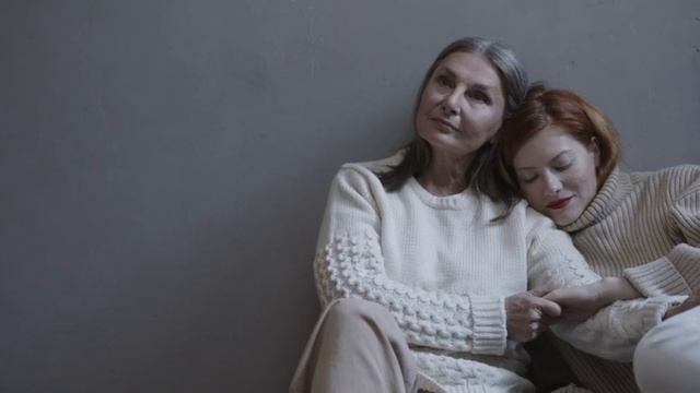 ОБИЧАМ ТЕ, МАМО... смотреть онлайн