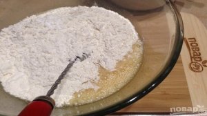 Пирог с консервированными абрикосами