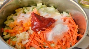 Салат из кабачков и огурцов