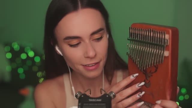 АСМР КАЛИМБА 🥰 НЕЖНЫЕ Расслабляющие Звуки ДЛЯ СНА 😴 ASMR Kalimba For SLEEP смотреть онлайн