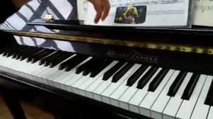 2 . Приём исполнения Legato - Левая рука