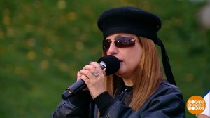 Диана Гурцкая и воспитанники Центра социальной интеграции. Доброе утро. Фрагмент выпуска от 15.10...